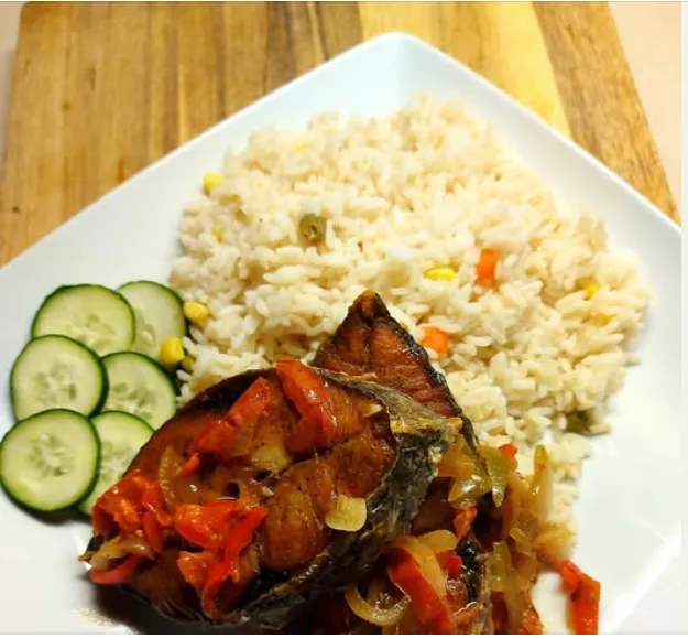 FISH STEW WITH PLAIN RICE & VEGETABLES